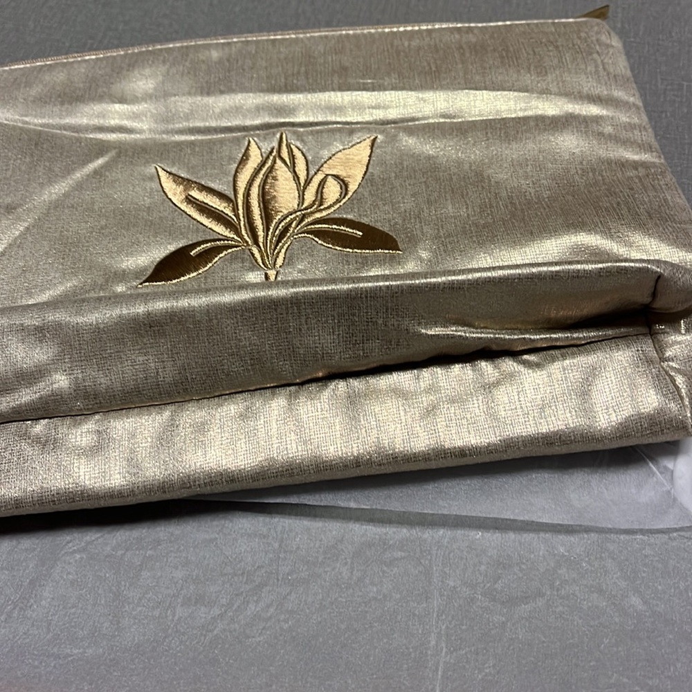 Makeup pouch - Picture 7 of 7